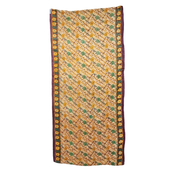 VINTAGE quilted textured ultra soft fabric Saree 36 x 78 - Picture 3 of 9